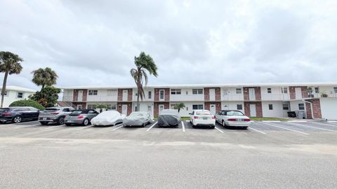 2800 W Golf Boulevard 219 Pompano Beach FL 33064