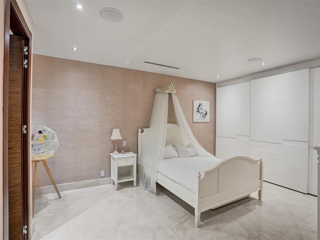 Weston Hills Country Club - Residential