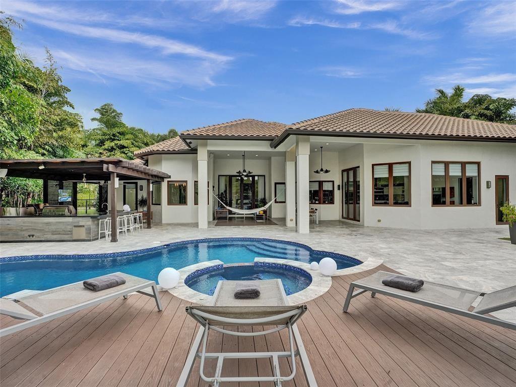 Weston Hills Country Club - Residential