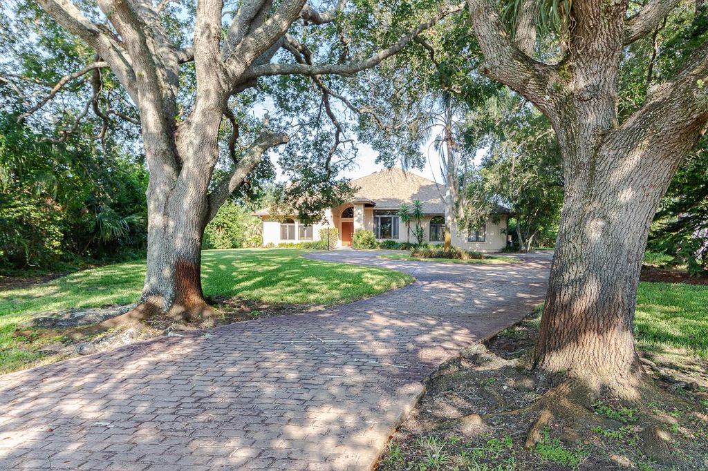 Photo of 4432 SW Branch Terrace, Palm City, FL 34990 (MLS # R10991775)