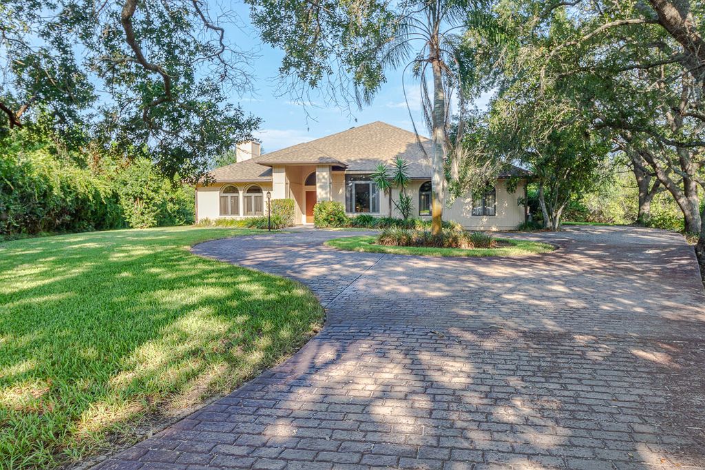 Photo of 4432 SW Branch Terrace, Palm City, FL 34990 (MLS # R10991775)