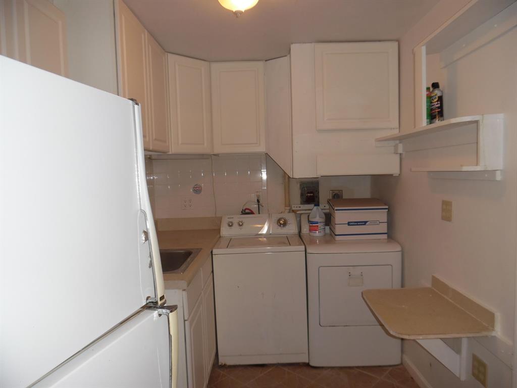 FLORIDA GARDENS 6 - Residential