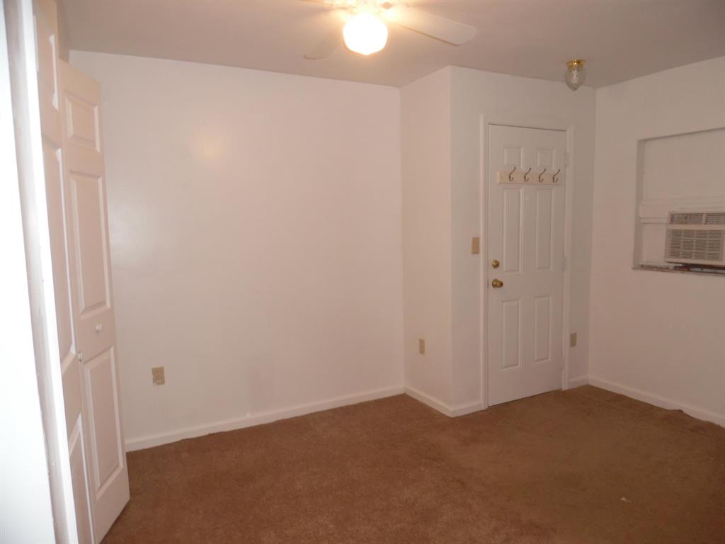 FLORIDA GARDENS 6 - Residential