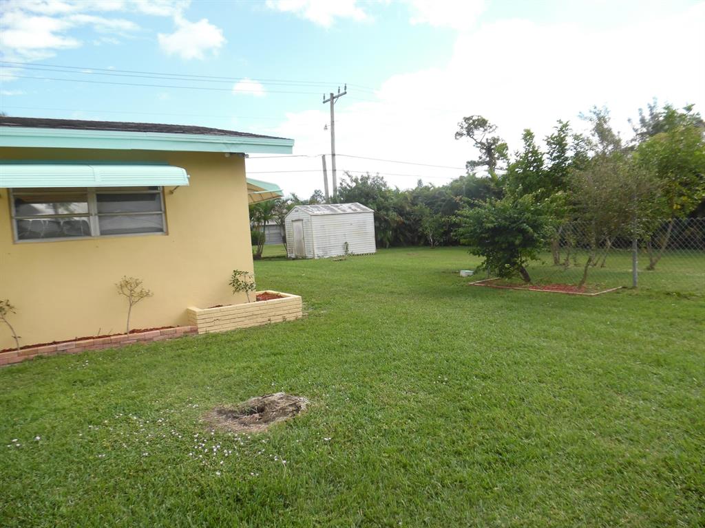 FLORIDA GARDENS 6 - Residential