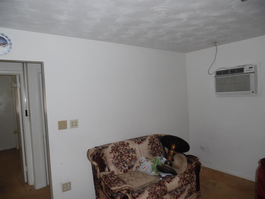 FLORIDA GARDENS 6 - Residential