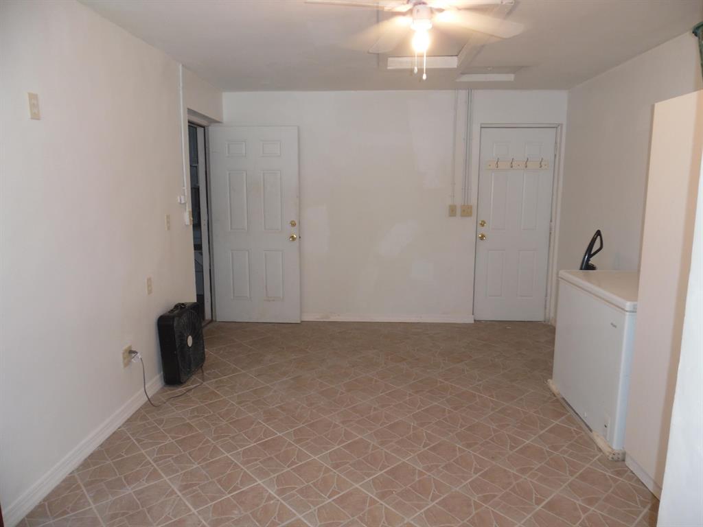 FLORIDA GARDENS 6 - Residential