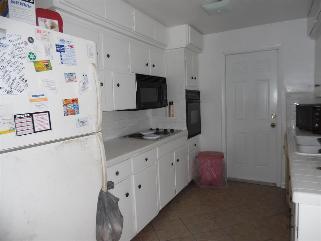 FLORIDA GARDENS 6 - Residential