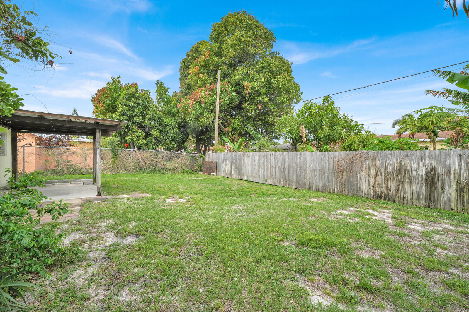 ROLLING GREEN RIDGE 1ST ADD - Residential