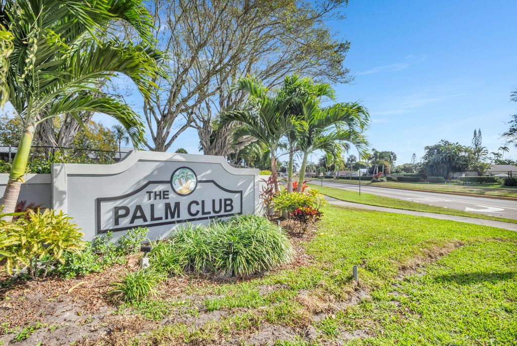 Photo of 1012 Green Pine Boulevard #H2, West Palm Beach, FL 33409 (MLS # R11153911)