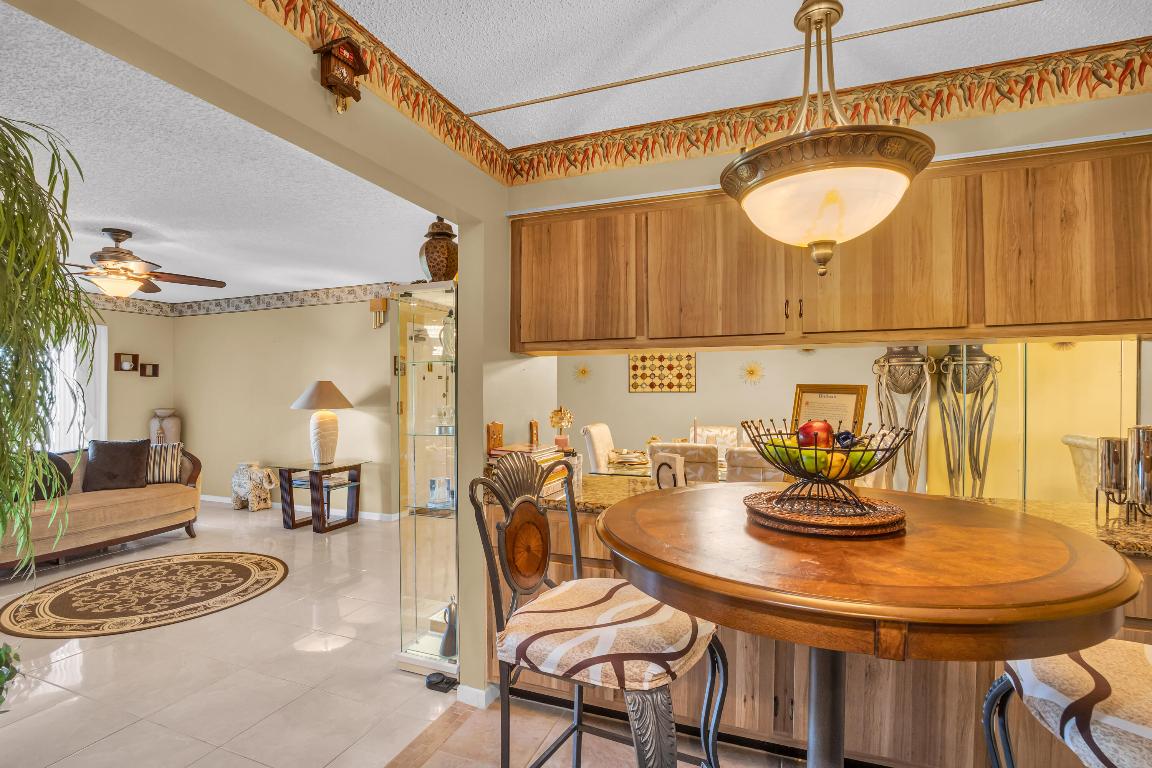 1012 Green Pine Boulevard H2