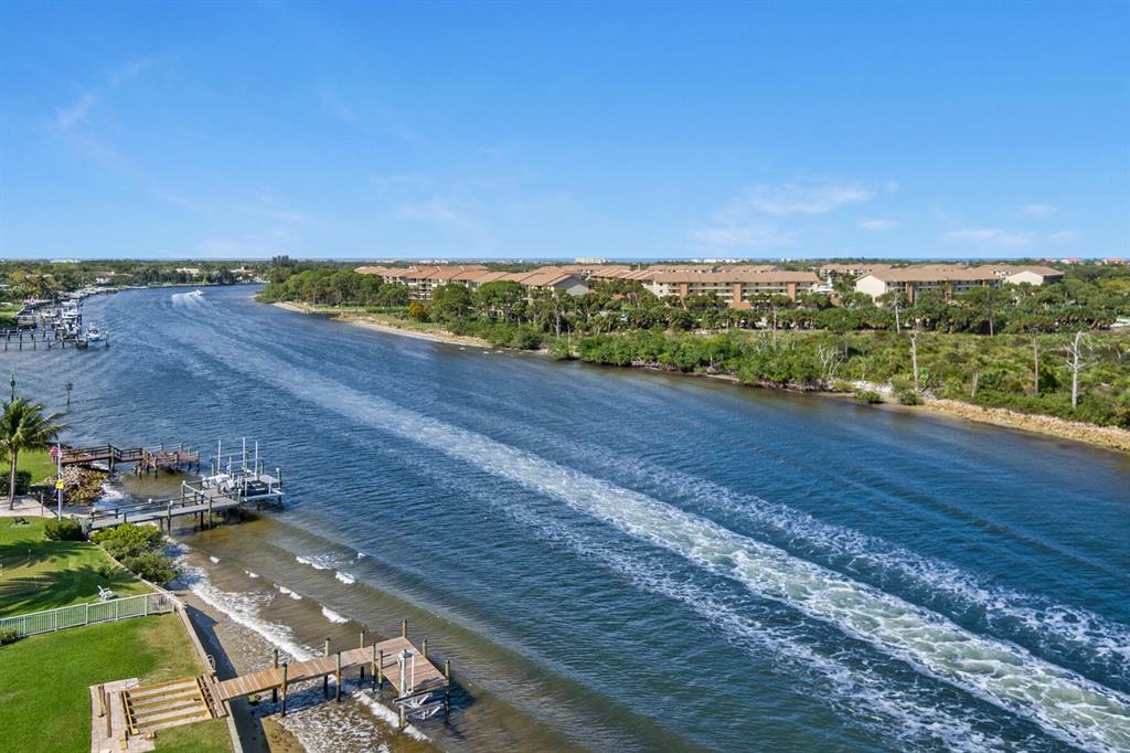 CYPRESS ISLAND - Residential