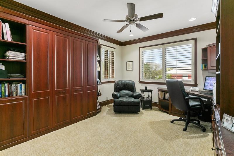 CYPRESS ISLAND - Residential