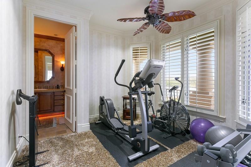 CYPRESS ISLAND - Residential