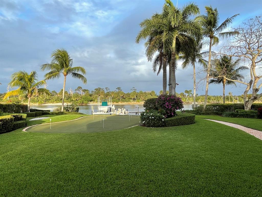 CYPRESS ISLAND - Residential