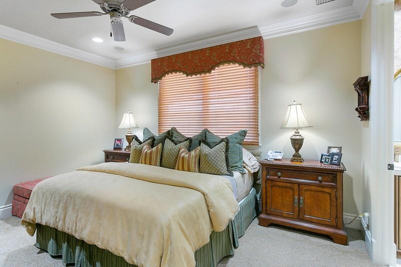 CYPRESS ISLAND - Residential