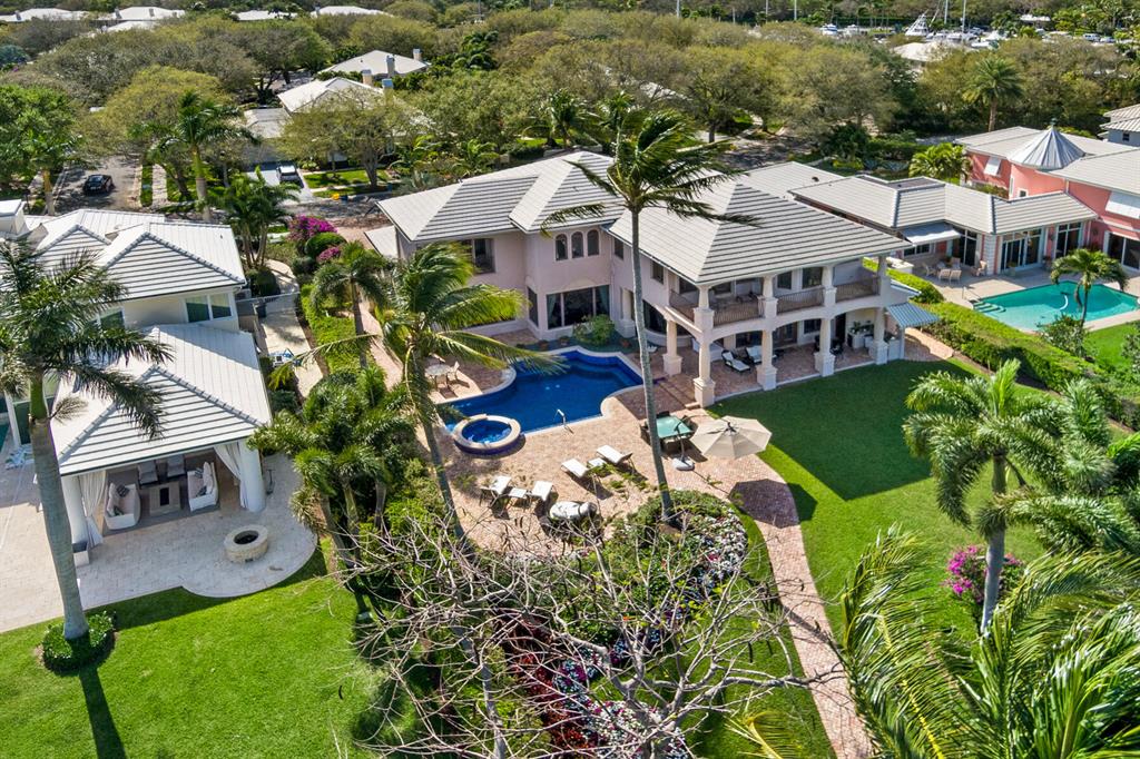 CYPRESS ISLAND - Residential