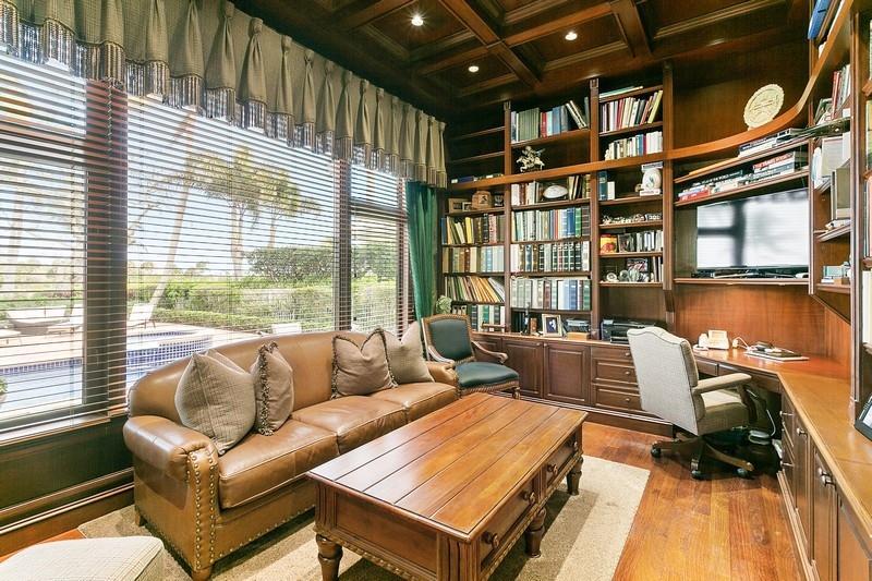 CYPRESS ISLAND - Residential