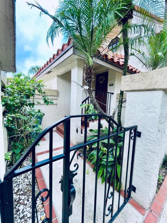 7888 La Mirada Drive