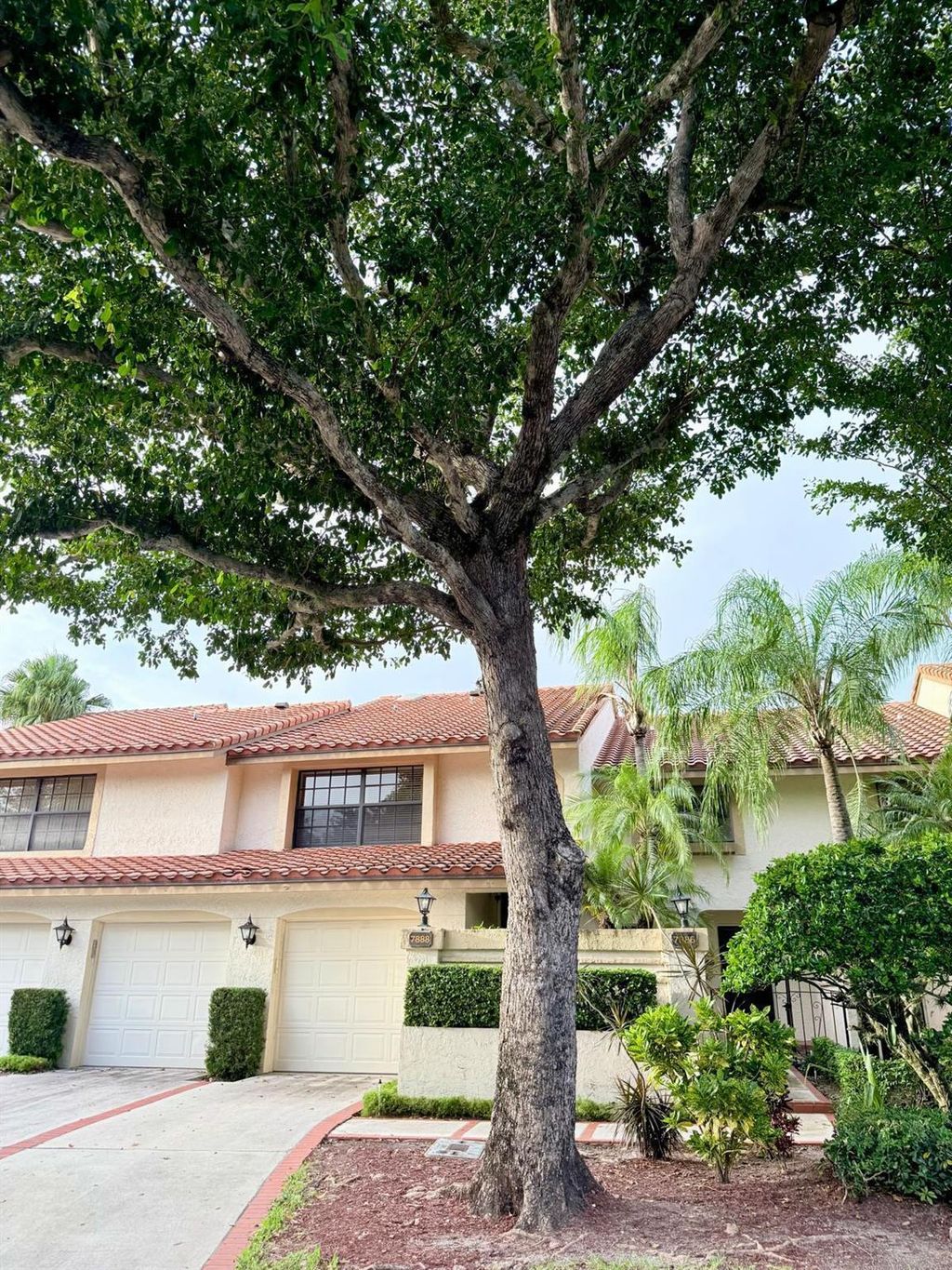 Photo of 7888 La Mirada Drive, Boca Raton, FL 33433 (MLS # R11146210)