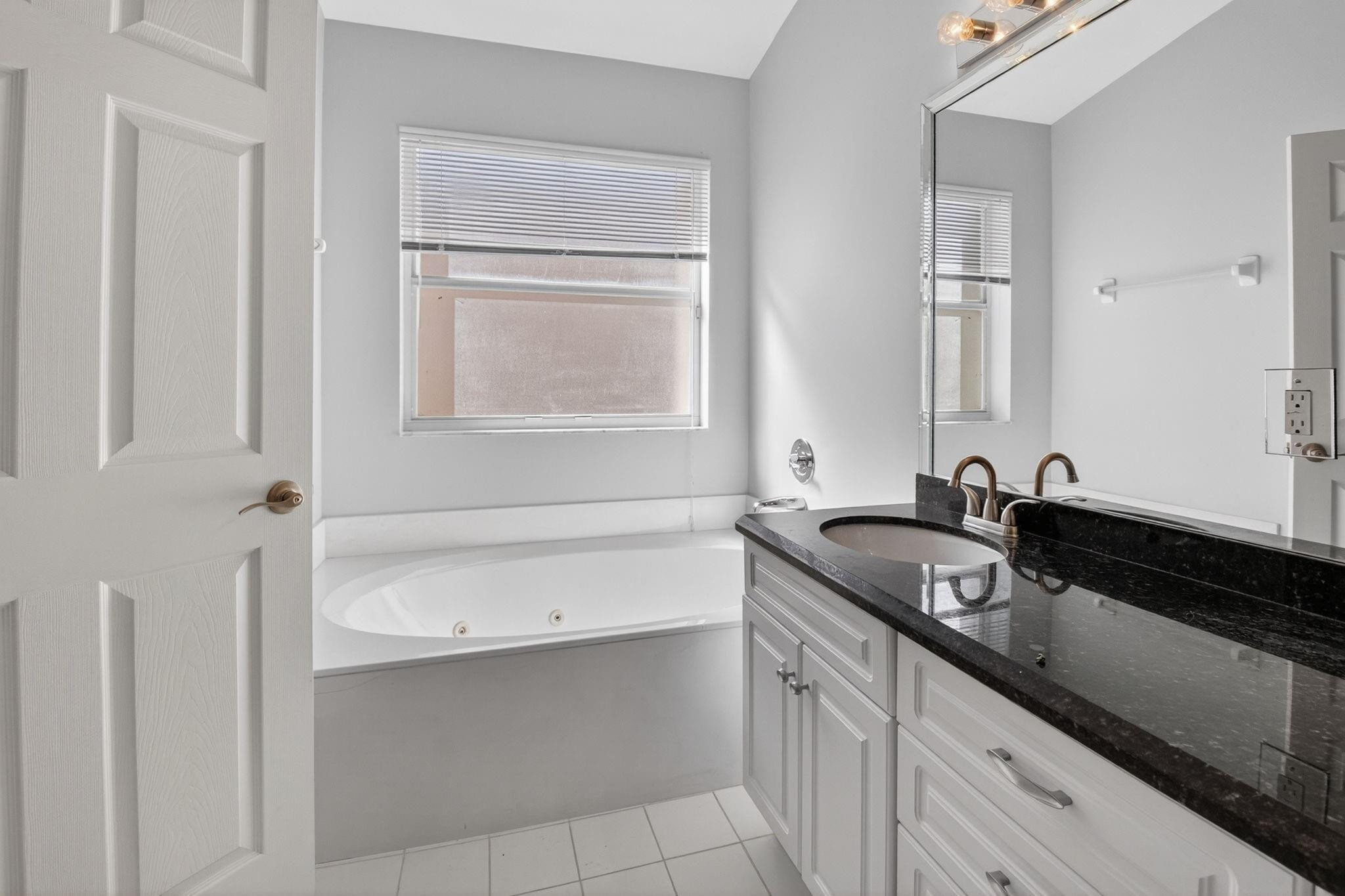 Indian Hills 01 - Residential