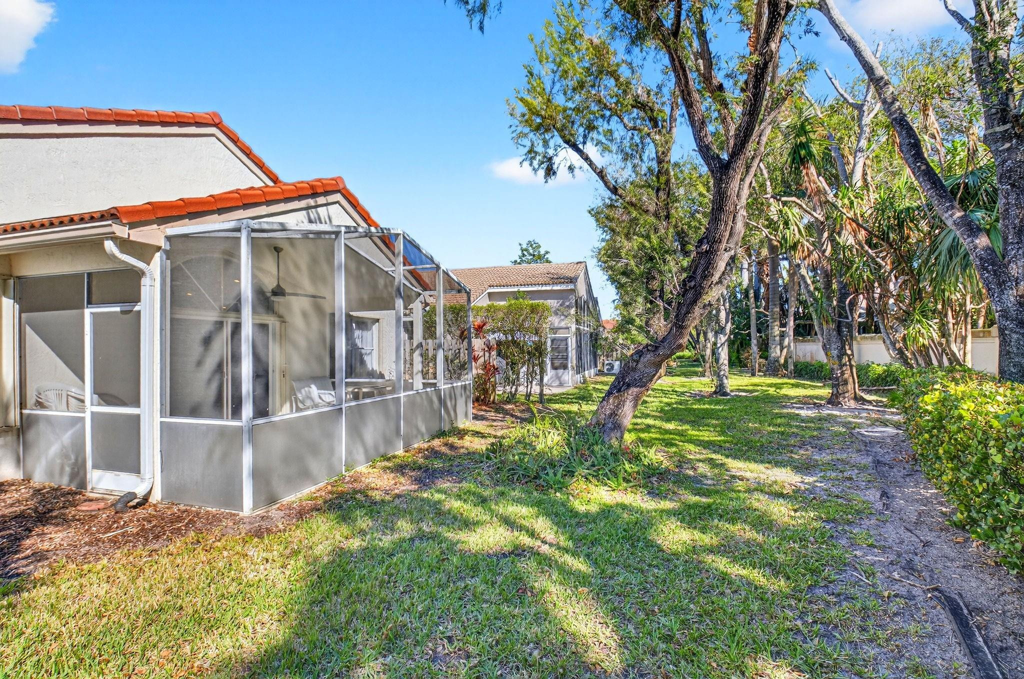 Indian Hills 01 - Residential