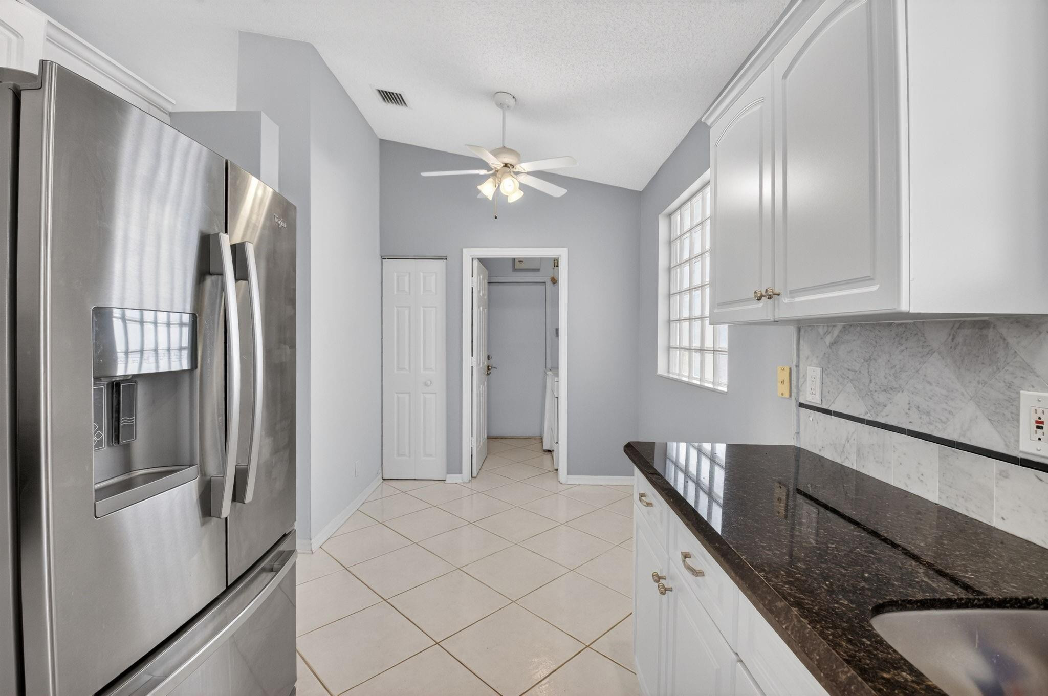 Indian Hills 01 - Residential