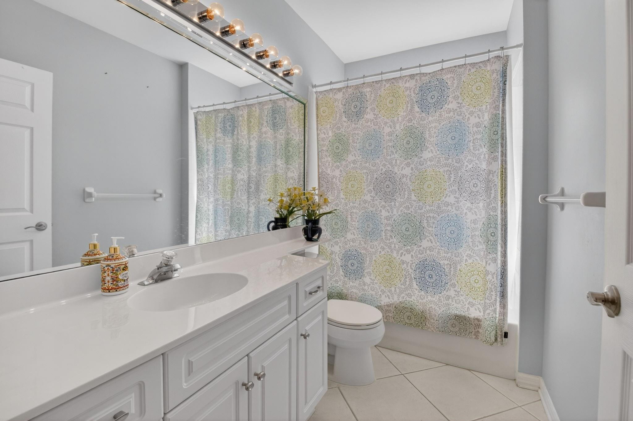 Indian Hills 01 - Residential