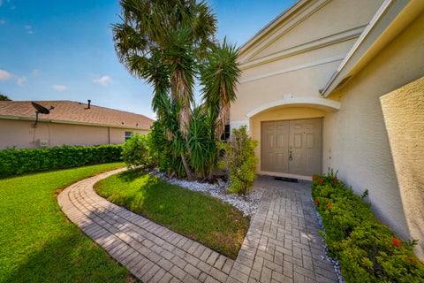 Tiny photo for 536 SW Indian Key Drive, Port Saint Lucie, FL 34986 (MLS # B26090871)