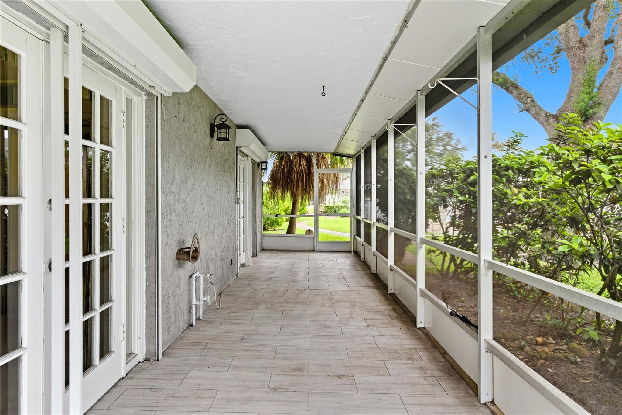 7556 Stirling Rd 124