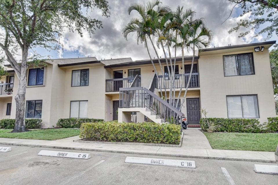 Rarely available Water View Unit, Excellent condition in the heart of Boca Raton. Upgraded Kitchen, Guest bathroom & Master Shower. New A/C installed in 2016. Amenities include; swimming pool, tennis court, club house and gym. HOA includes water, basic cable and internet, etc. Walking distance to shopping, Dining and more.