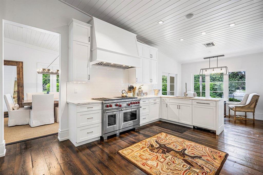 EQUESTRIAN CLUB ESTATES 1 - Residential