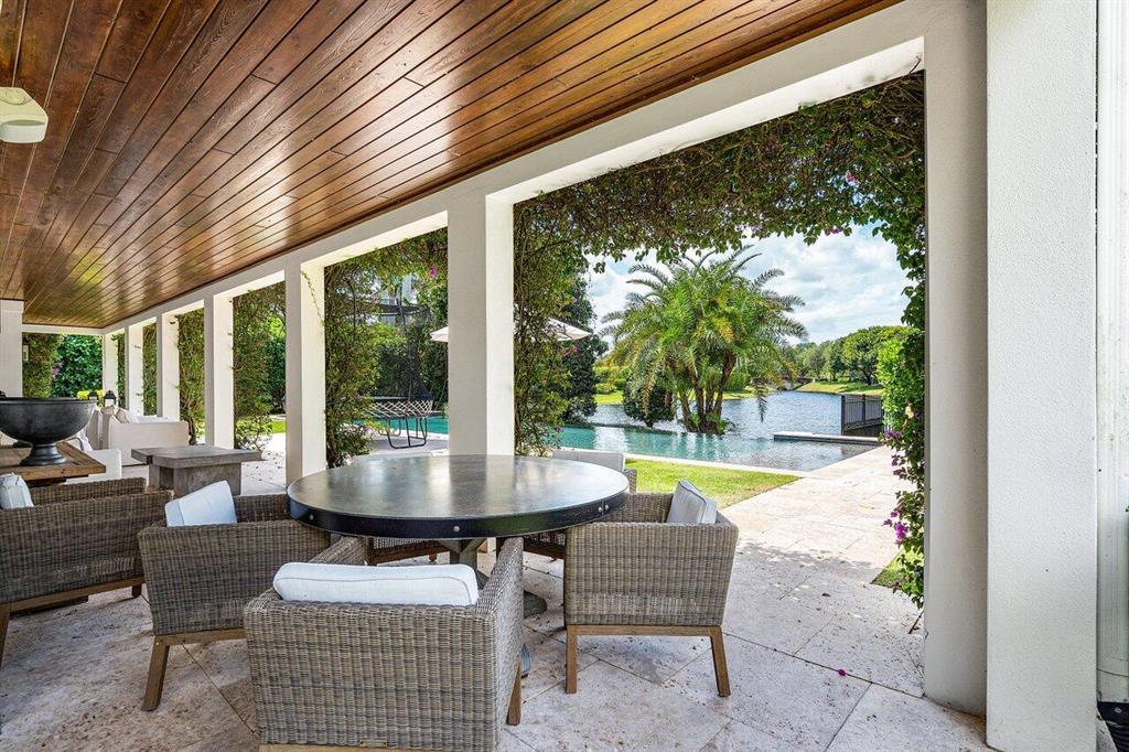 EQUESTRIAN CLUB ESTATES 1 - Residential