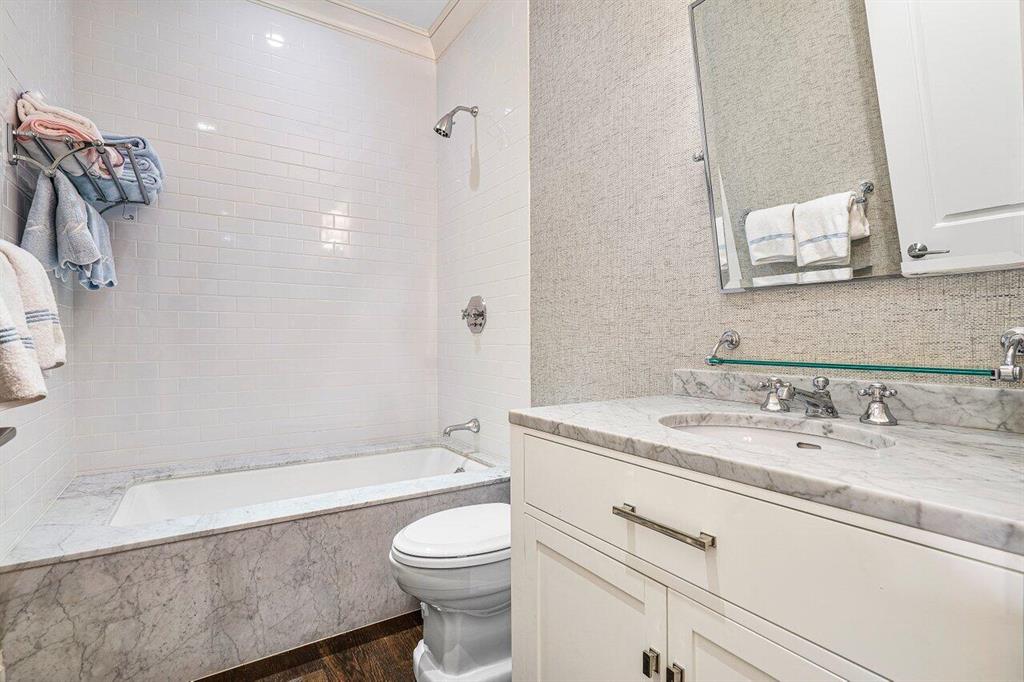 EQUESTRIAN CLUB ESTATES 1 - Residential