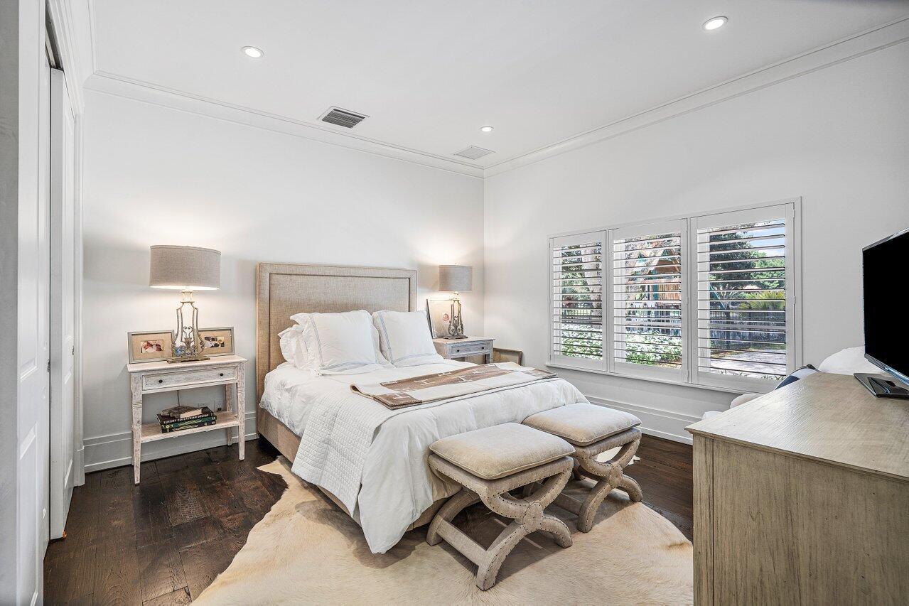 EQUESTRIAN CLUB ESTATES 1 - Residential