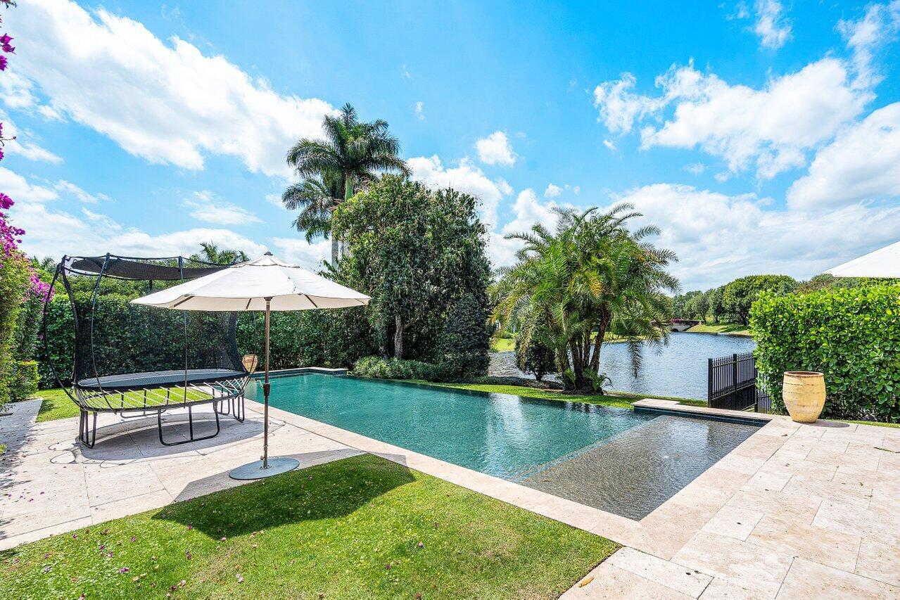 EQUESTRIAN CLUB ESTATES 1 - Residential