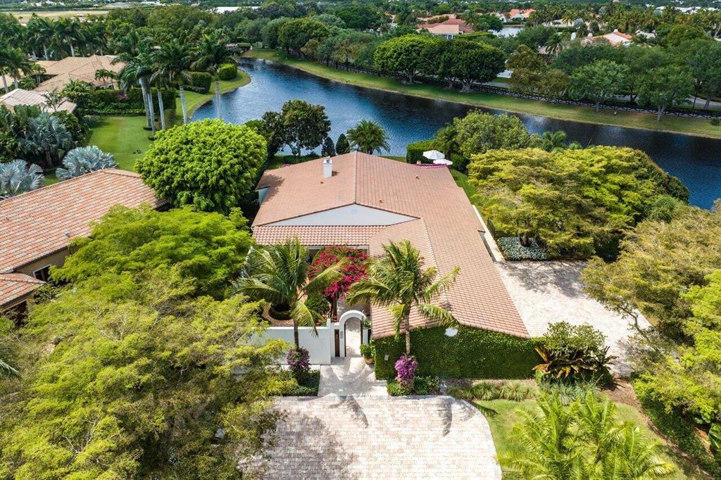 EQUESTRIAN CLUB ESTATES 1 - Residential