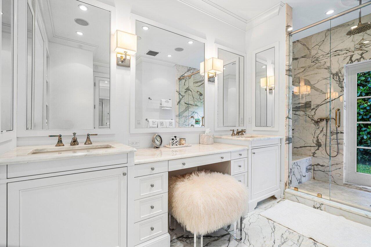 EQUESTRIAN CLUB ESTATES 1 - Residential