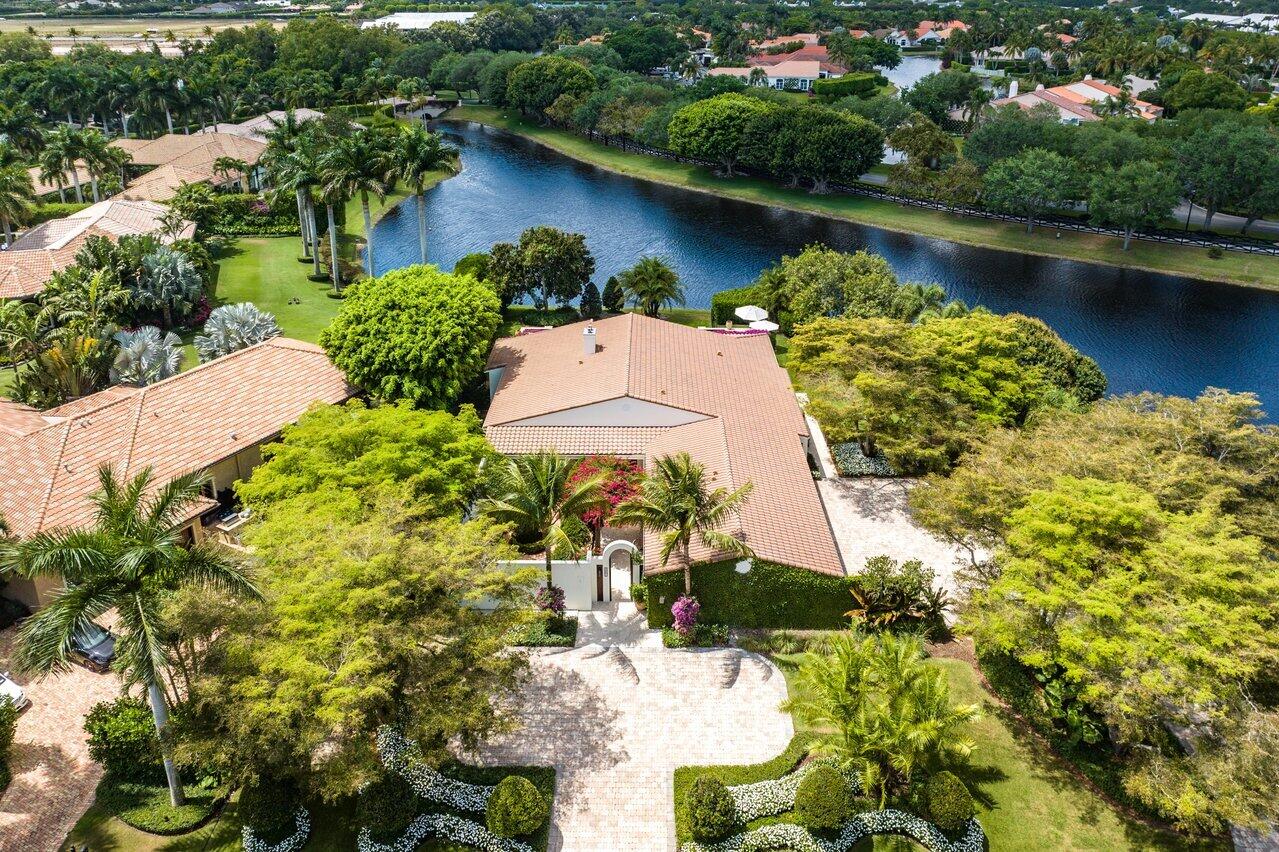 EQUESTRIAN CLUB ESTATES 1 - Residential