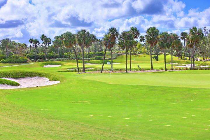 JUPITER COUNTRY CLUB COND - Residential