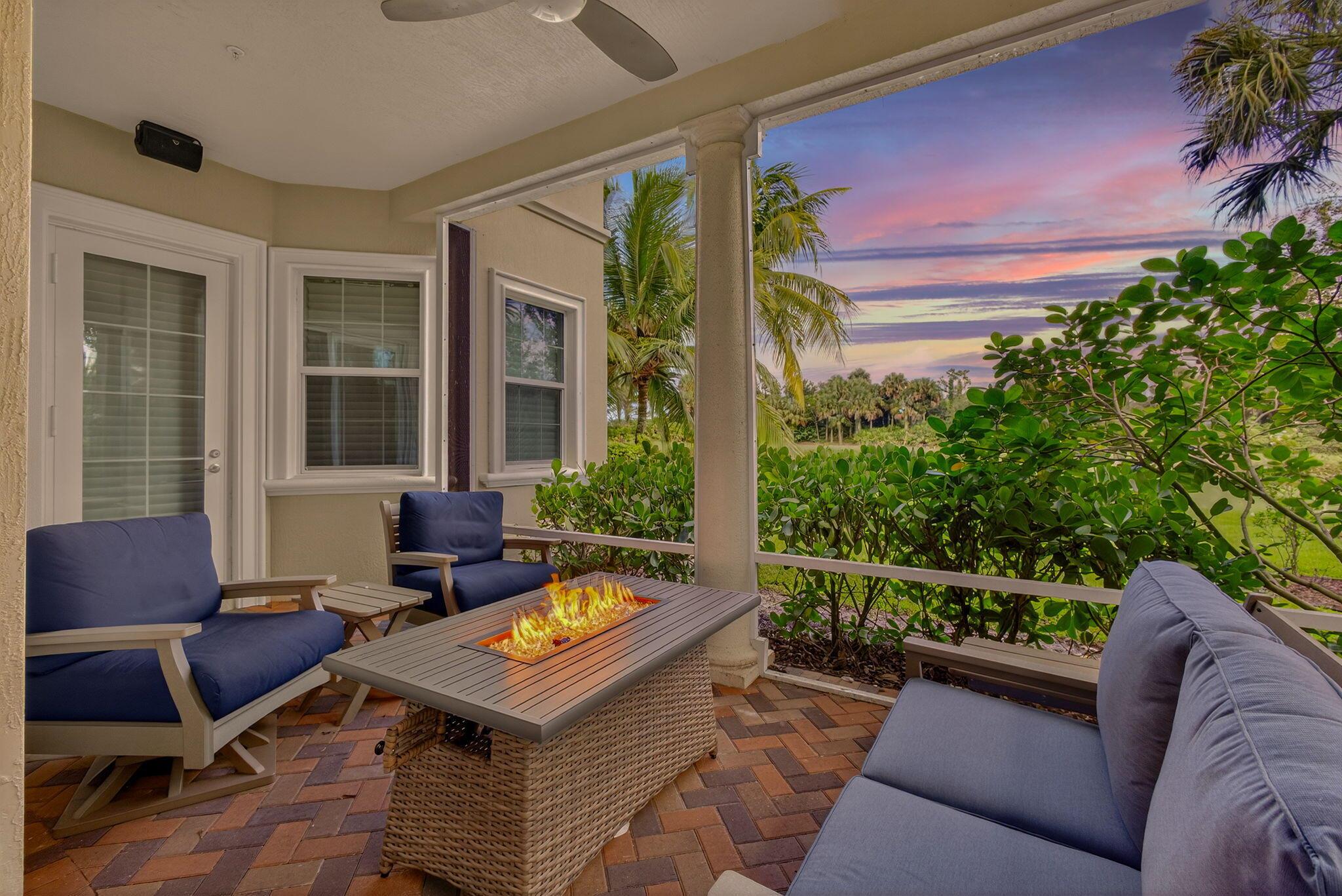 JUPITER COUNTRY CLUB COND - Residential