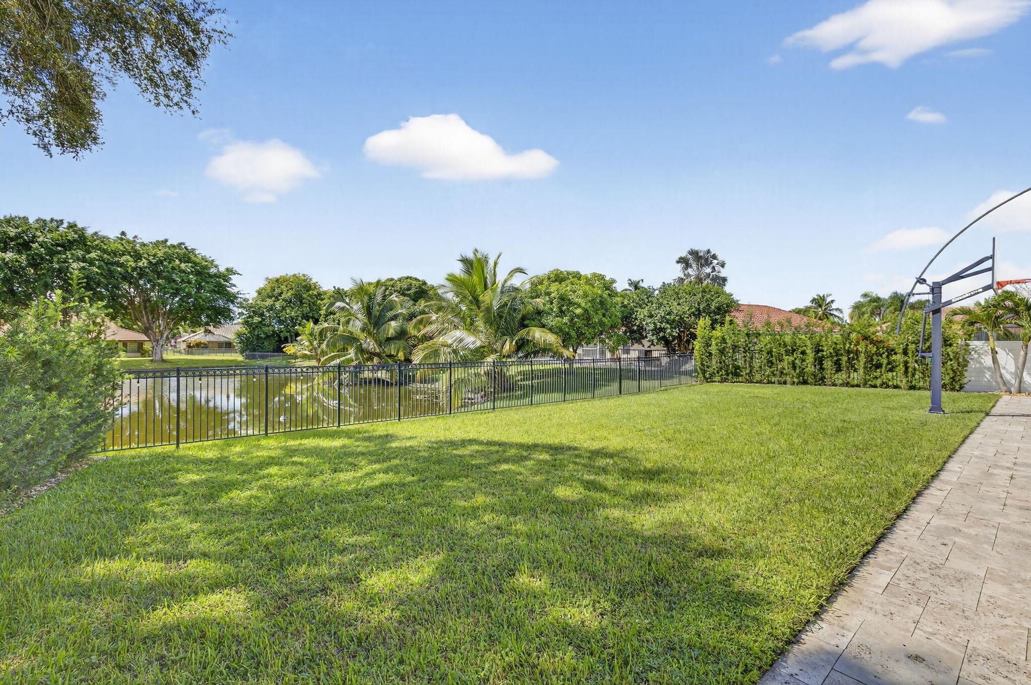 HARBOUR LANDING - Residential