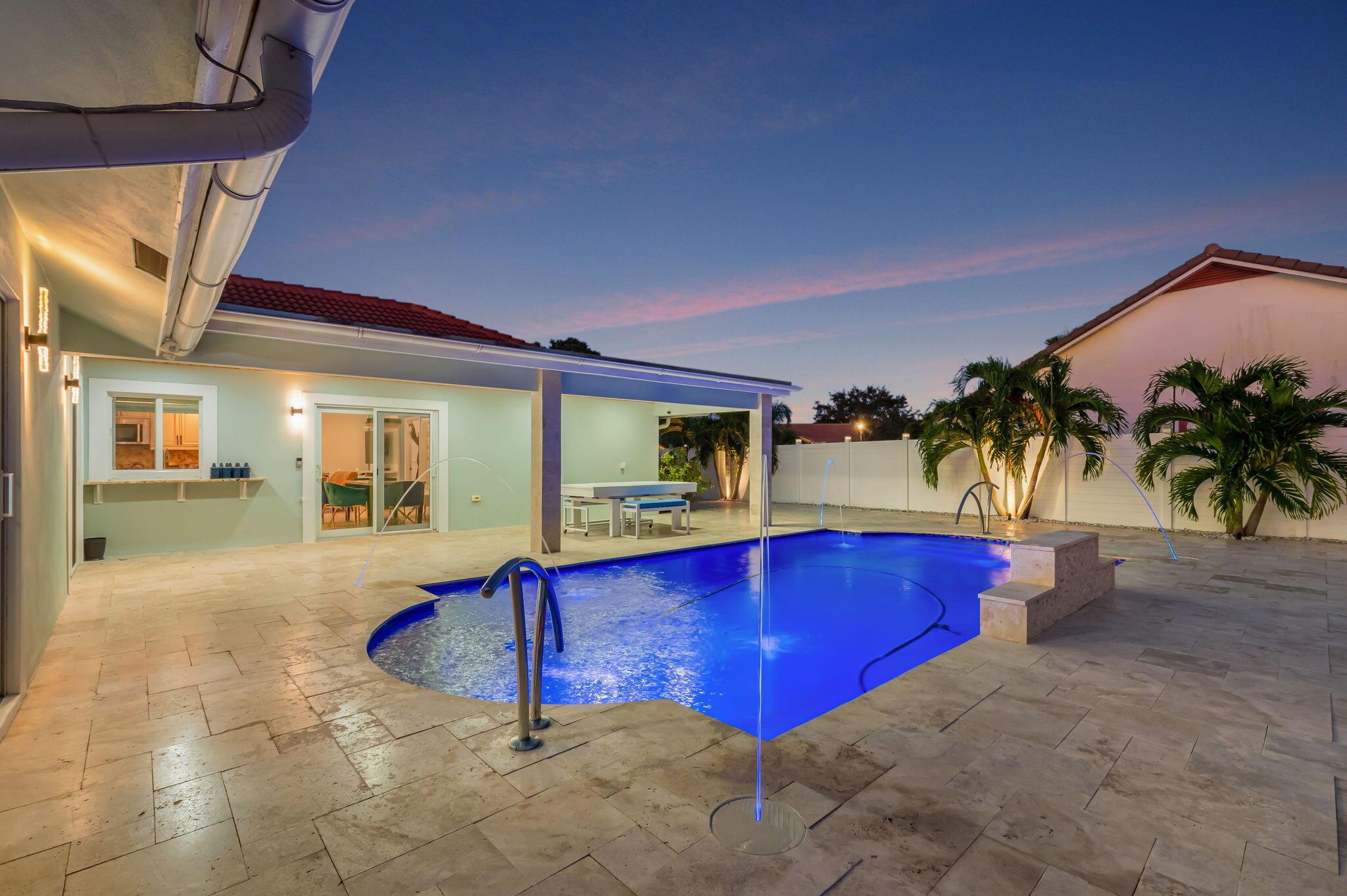 HARBOUR LANDING - Residential