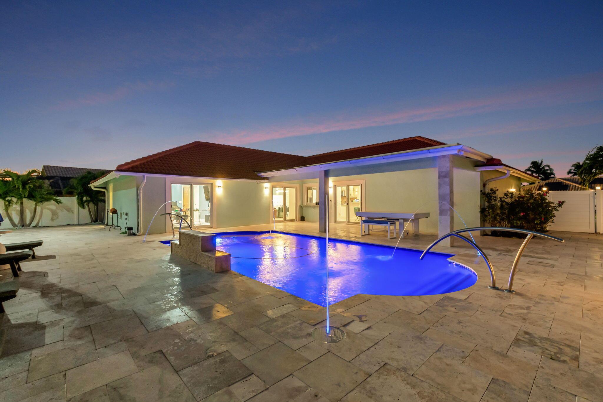 HARBOUR LANDING - Residential
