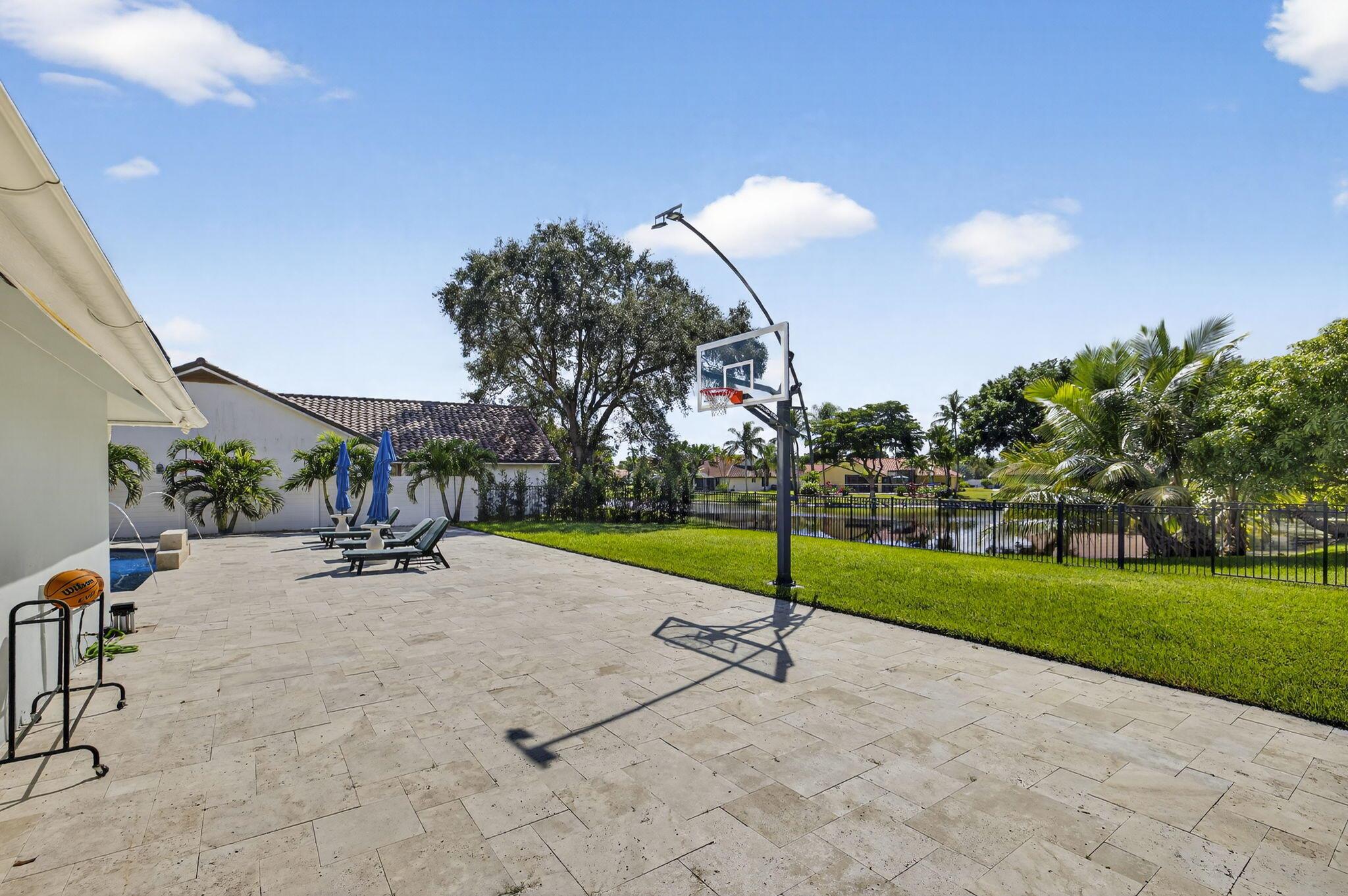 HARBOUR LANDING - Residential