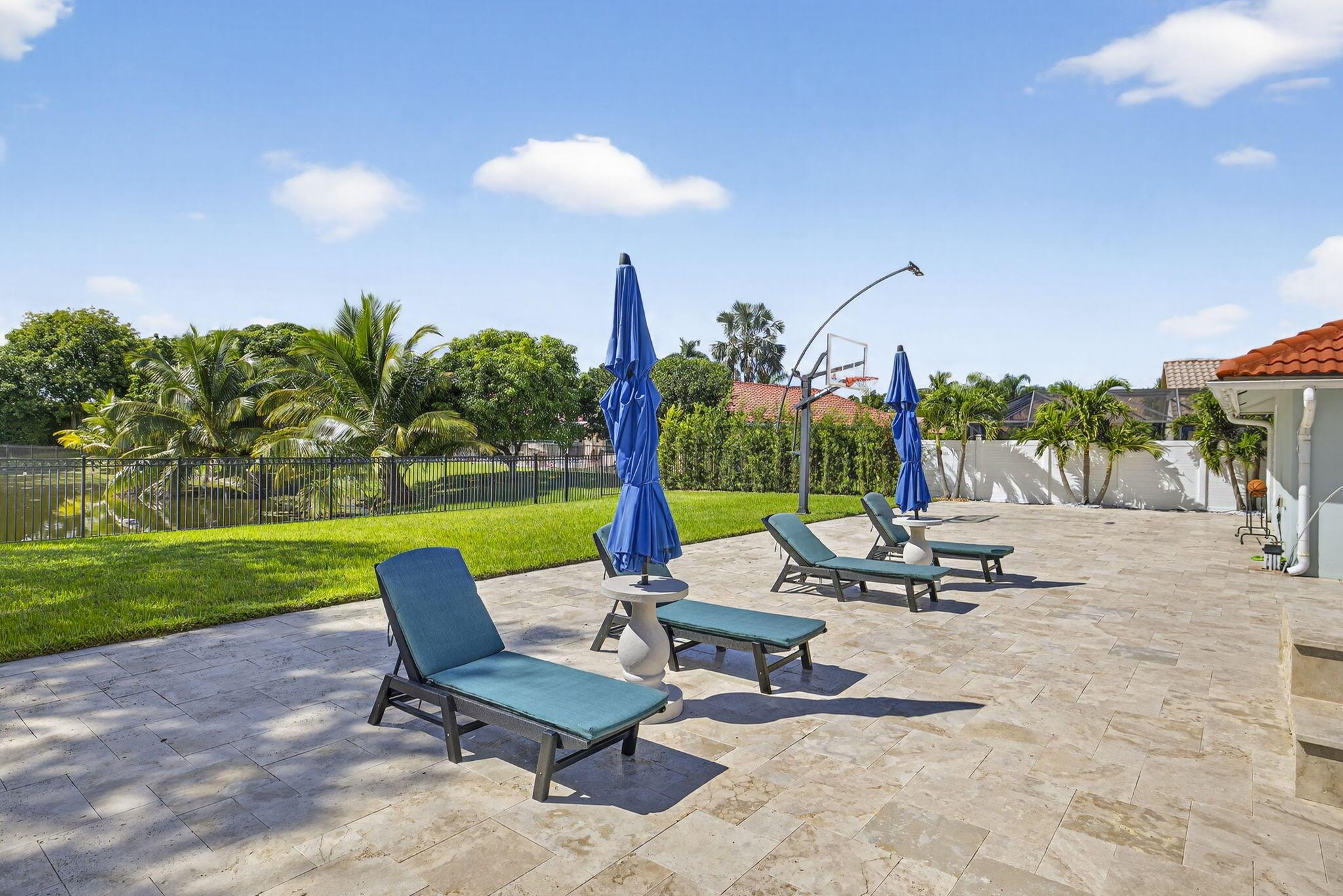 HARBOUR LANDING - Residential