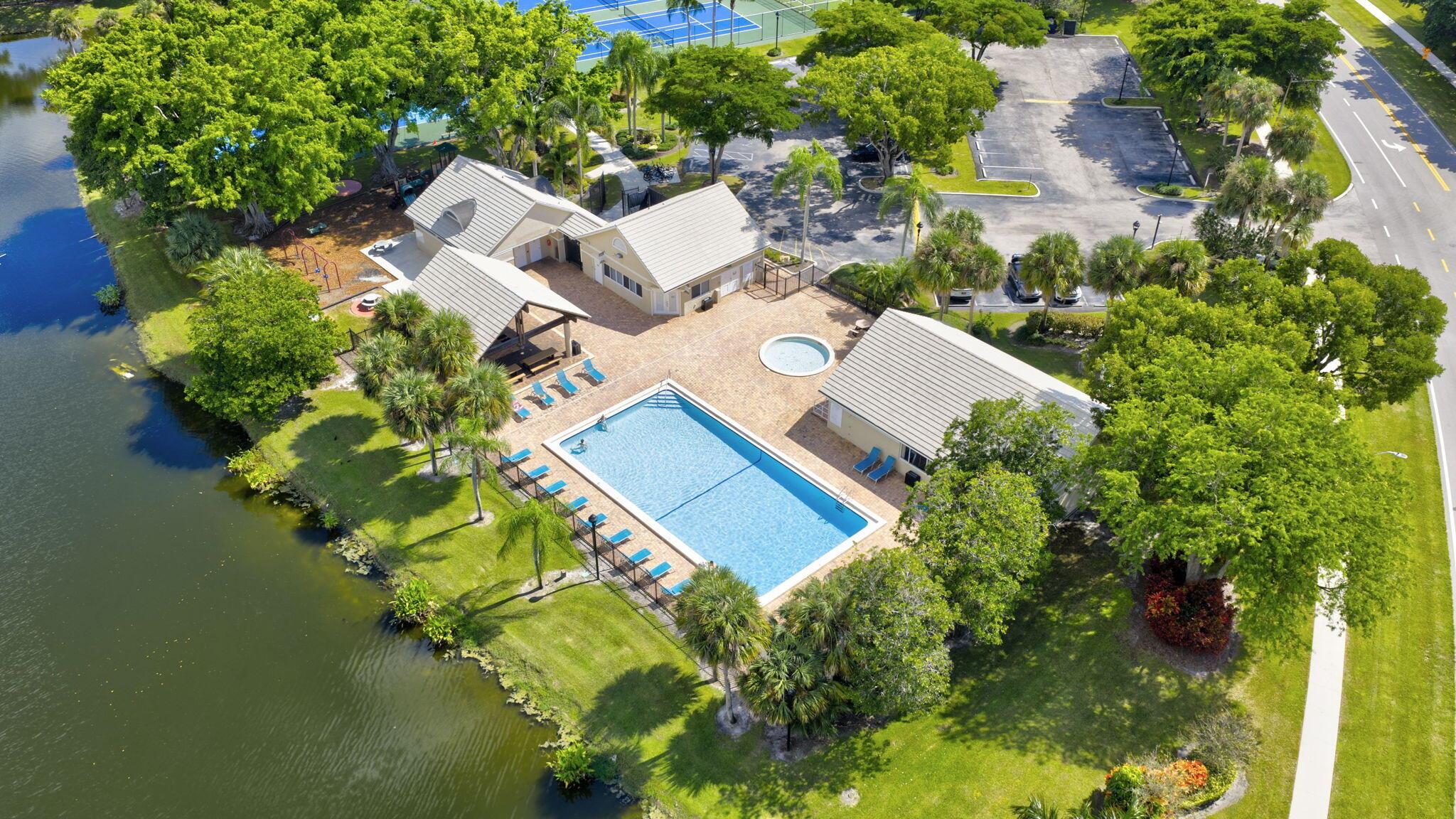 HARBOUR LANDING - Residential