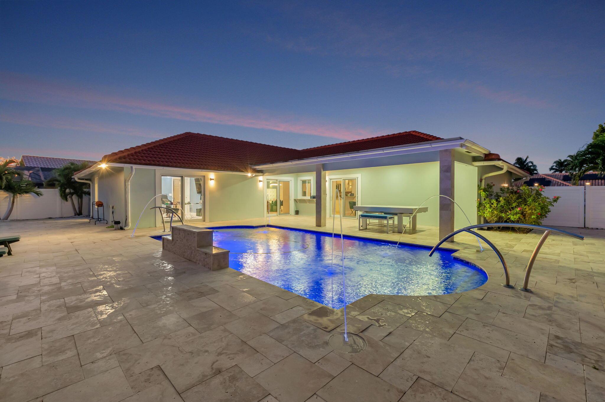 HARBOUR LANDING - Residential