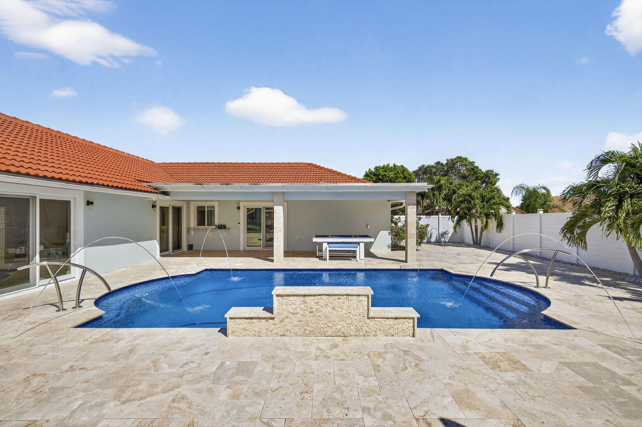 HARBOUR LANDING - Residential