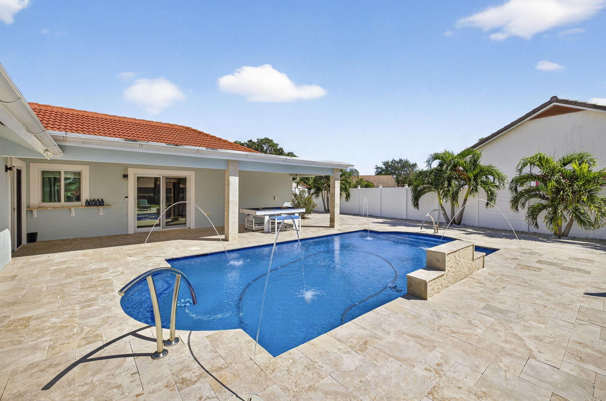 HARBOUR LANDING - Residential