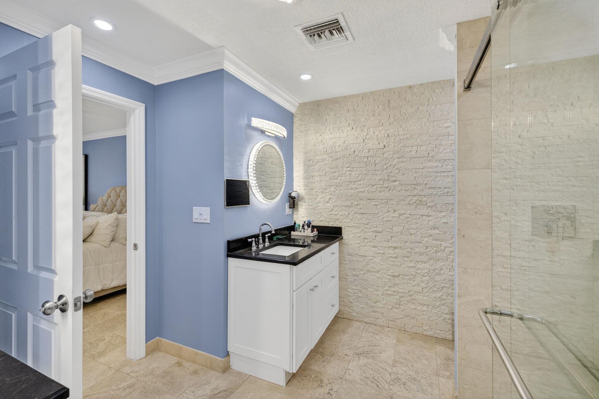 HARBOUR LANDING - Residential